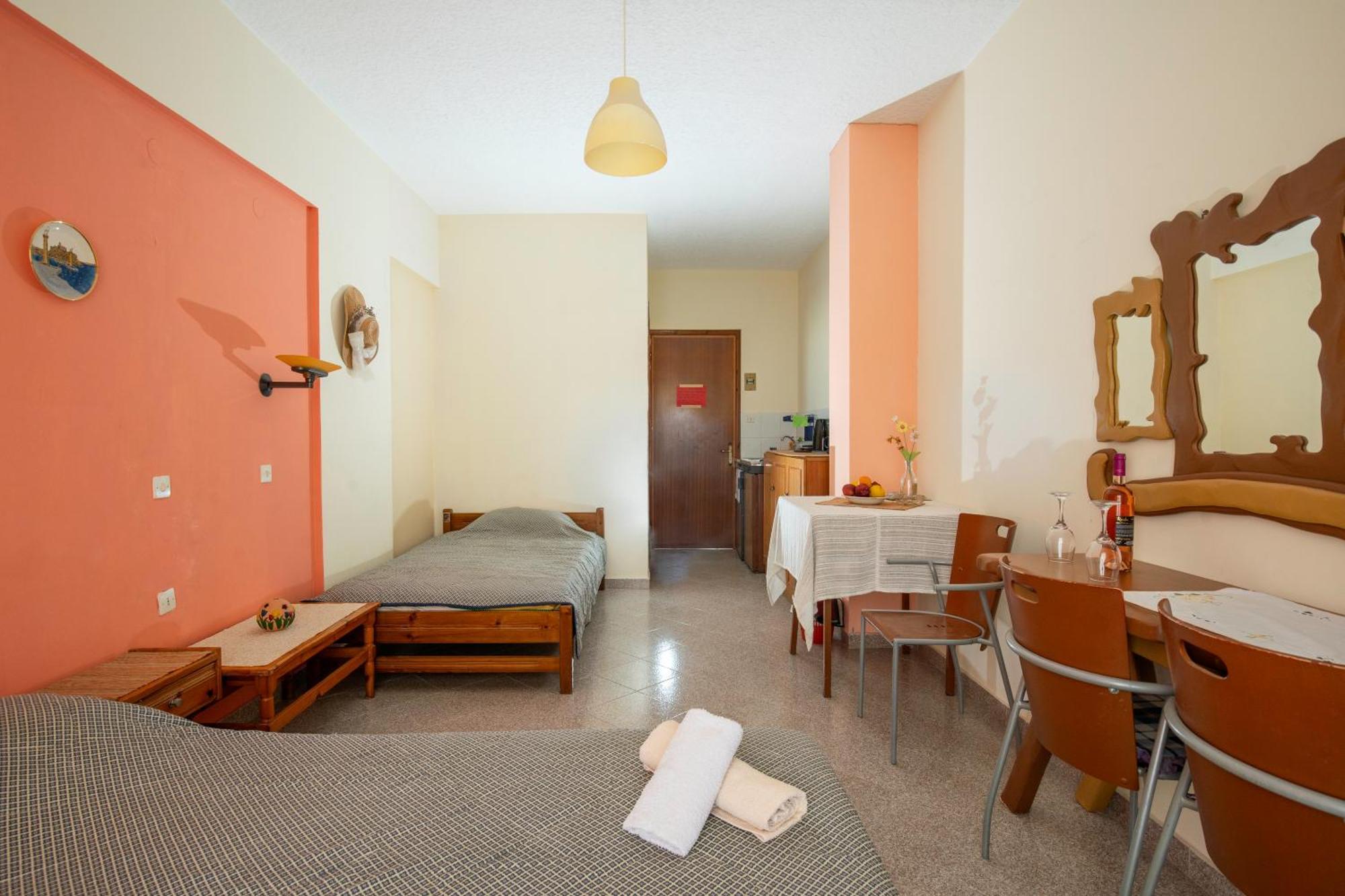 Cozy Archangelos Apartments With Private Parking Kültér fotó